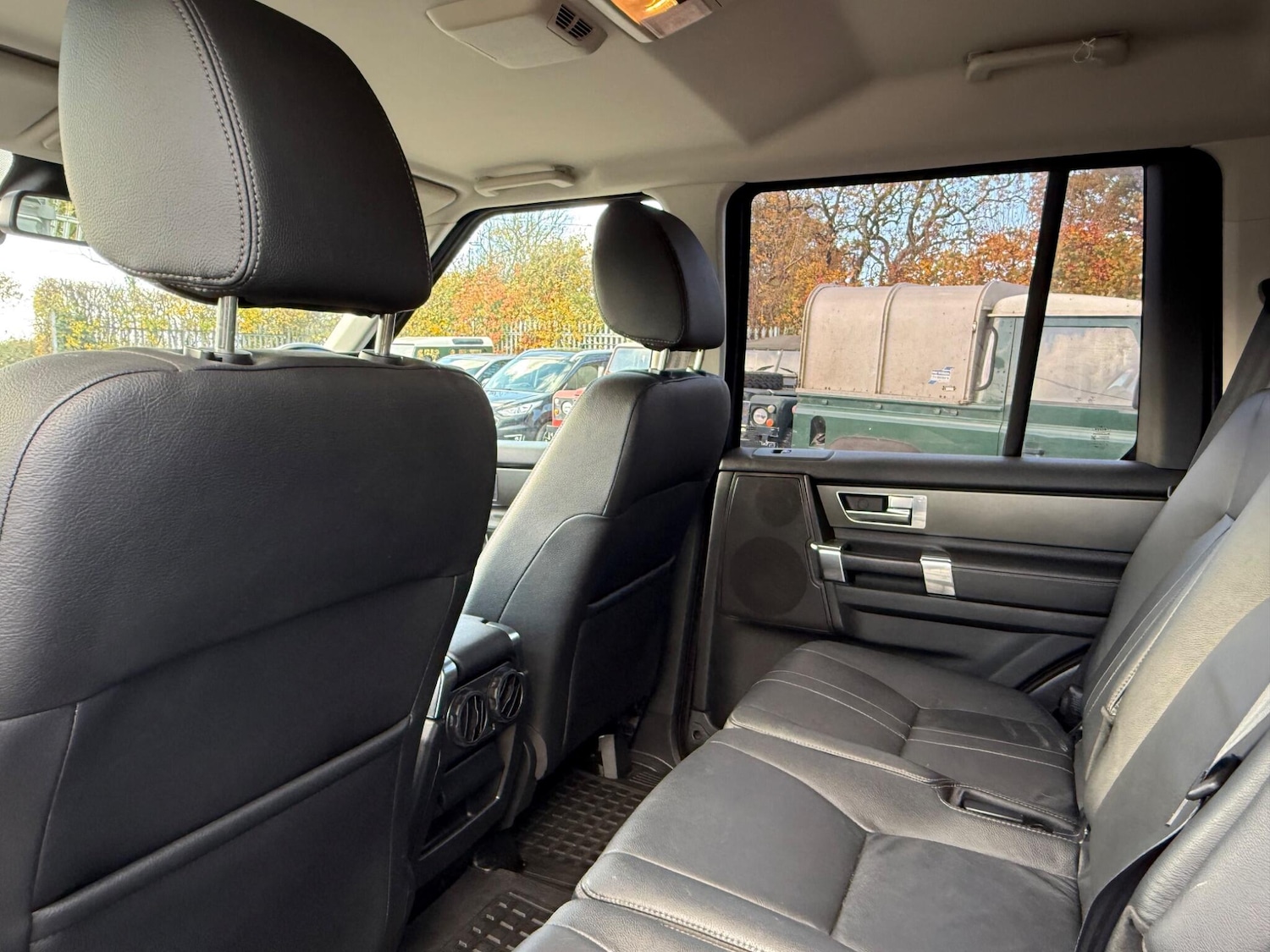 Used Land Rover Discovery 4 2010 for sale - 76072712: Photo 22