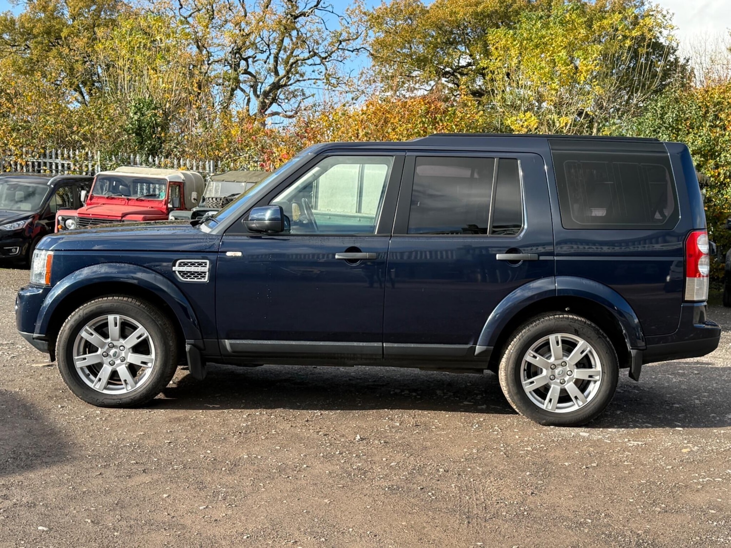 Used Land Rover Discovery 4 2010 for sale - 76072712: Photo 7