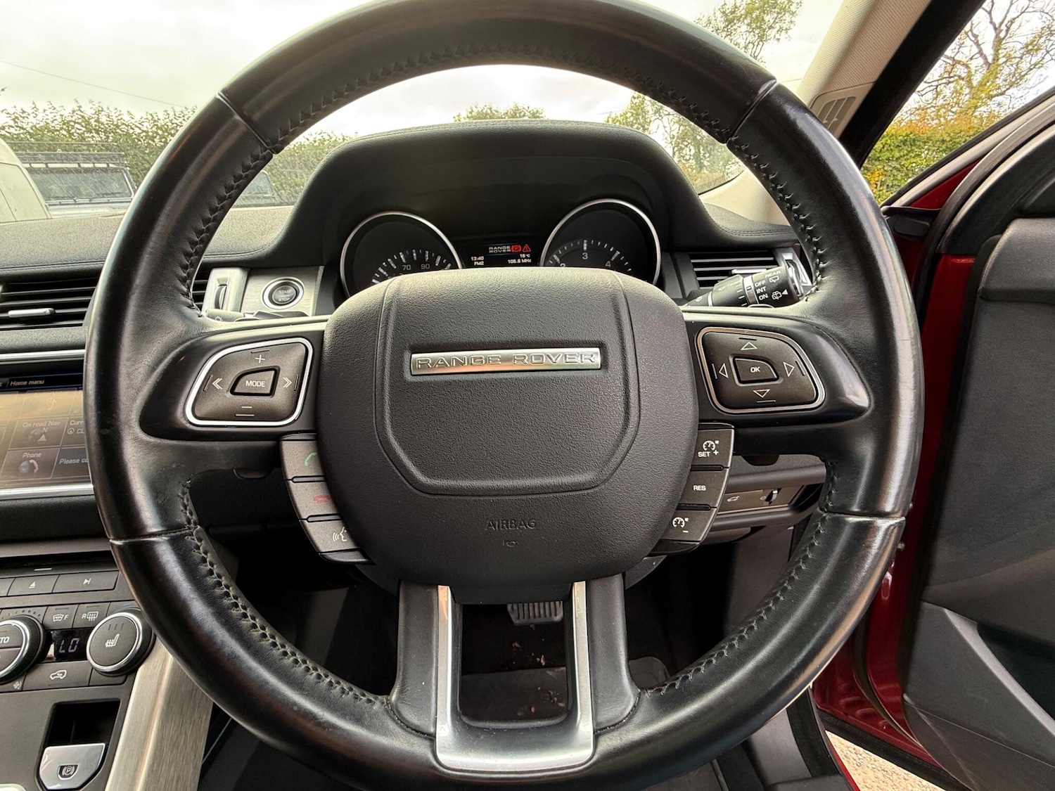 Used Land Rover Range Rover Evoque 2013 for sale - 76527881: Photo 22