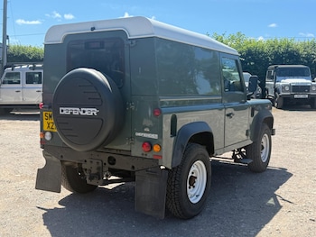 Used Land Rover Defender 2013 for sale - 79092988: Photo