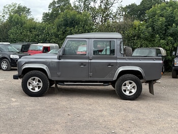 Used Land Rover Defender 110 2014 for sale - 79034158: Photo