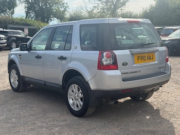 Used Land Rover Freelander 2010 for sale - 79144984: Photo