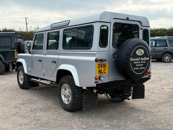 Used Land Rover Defender 110 2016 for sale - 76246843: Photo 10