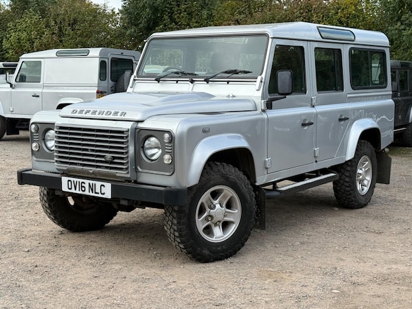 Used Land Rover Defender 110 2016 for sale - 76246843: Photo 1