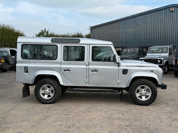 Used Land Rover Defender 110 2016 for sale - 76246843: Photo 7
