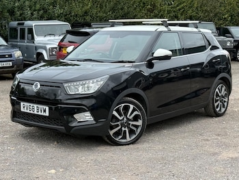 Used Ssangyong Tivoli 2018 for sale - 76989069: Photo