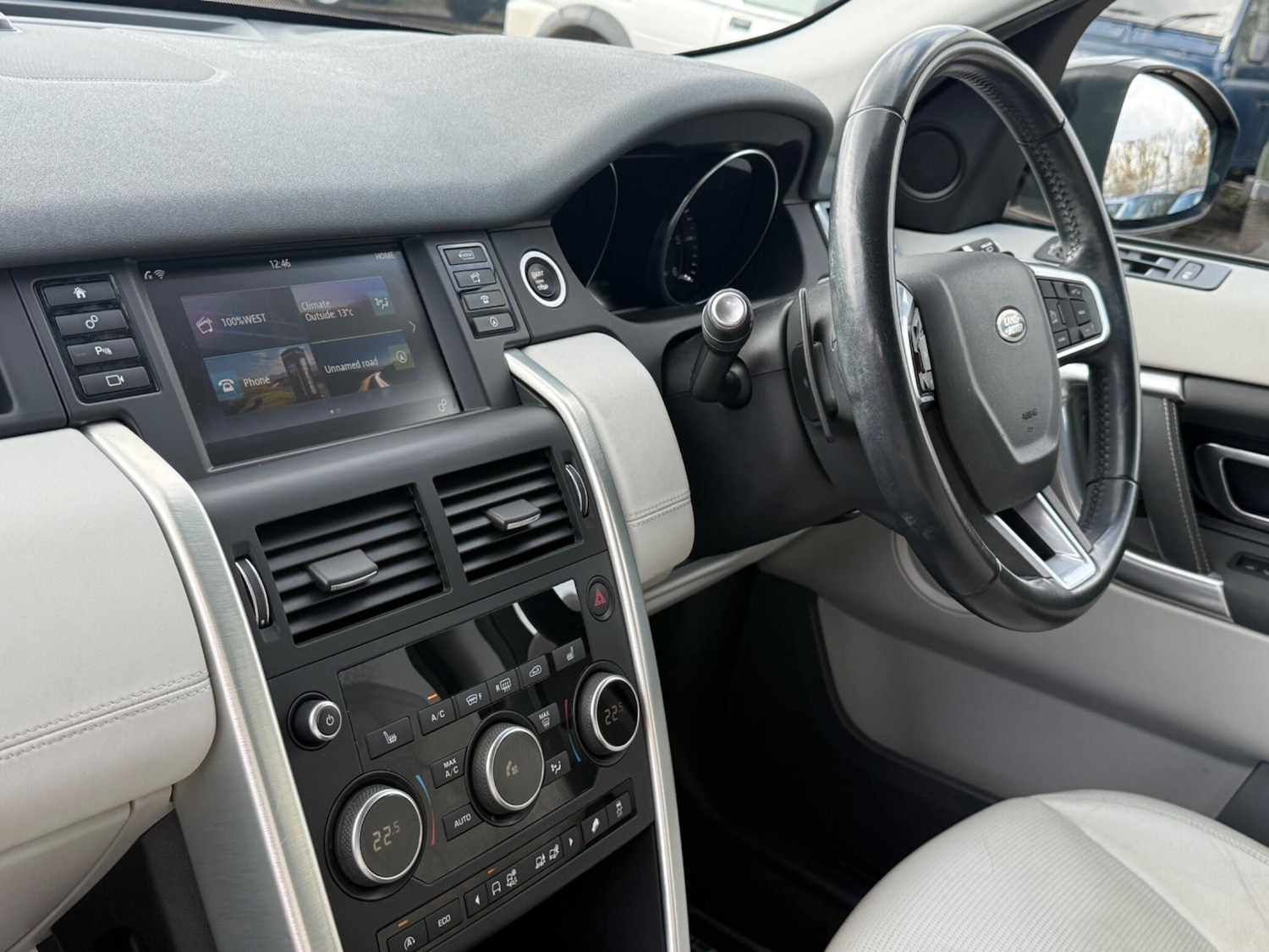 Used Land Rover Discovery Sport 2015 for sale - 77993593: Photo 23