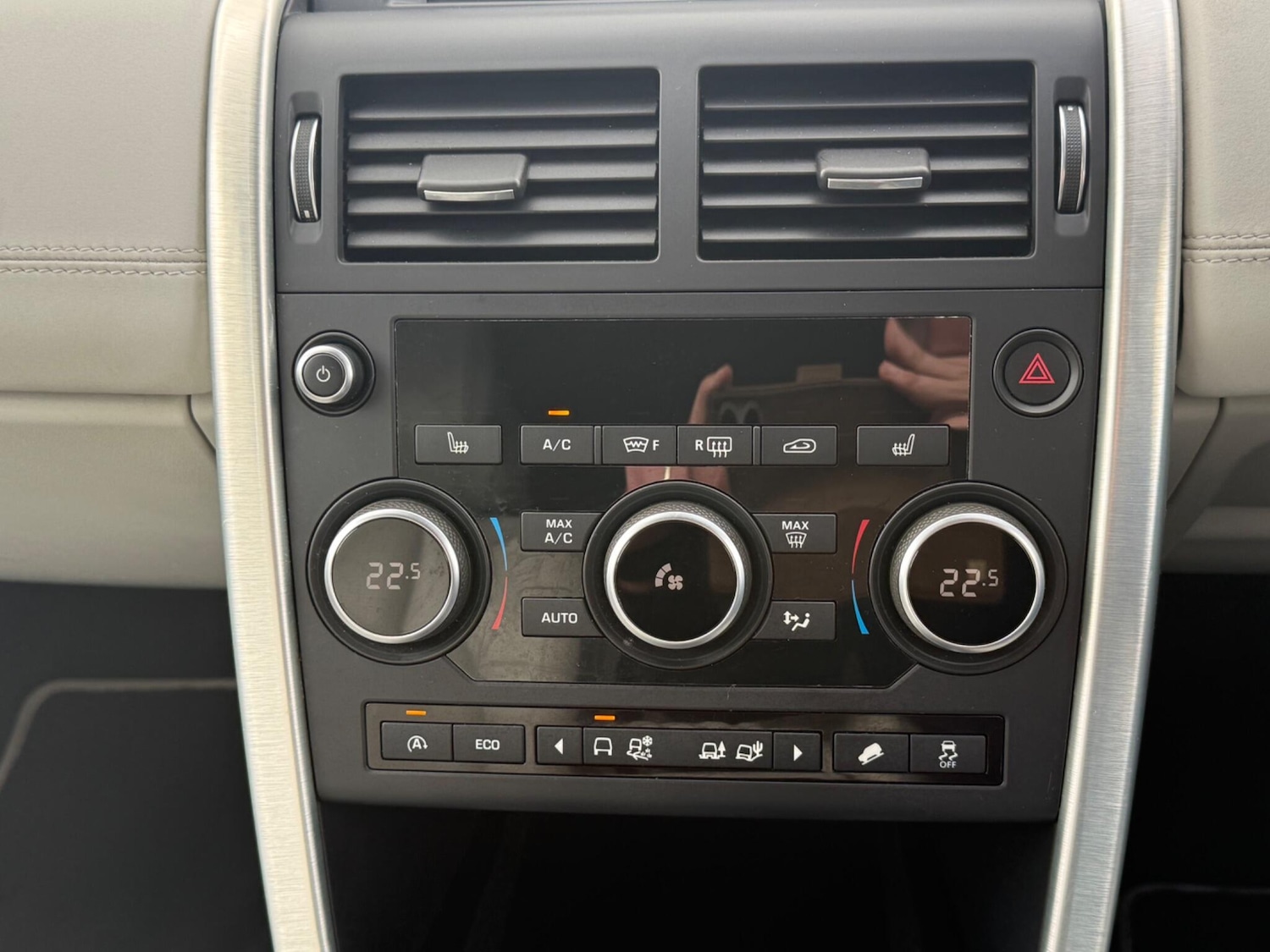 Used Land Rover Discovery Sport 2015 for sale - 77993593: Photo 25