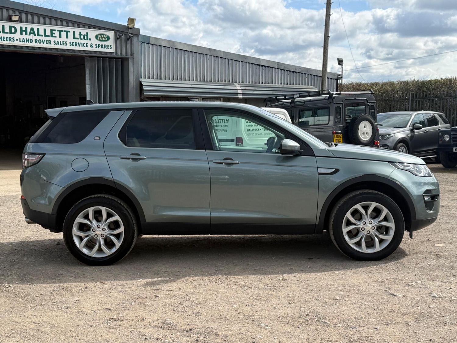 Used Land Rover Discovery Sport 2015 for sale - 77993593: Photo 8