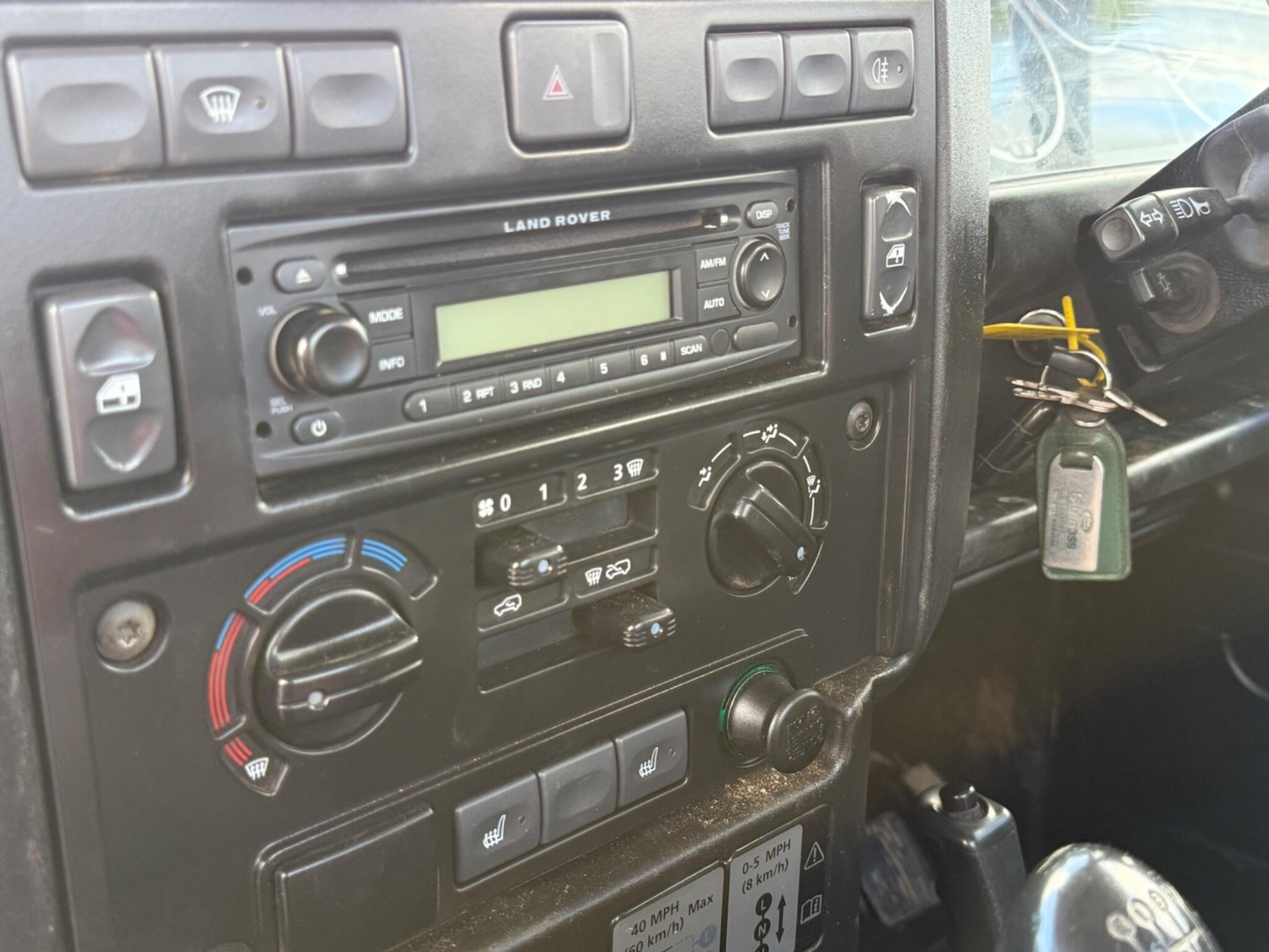 Used Land Rover Defender 110 2009 for sale - 78048124: Photo 12