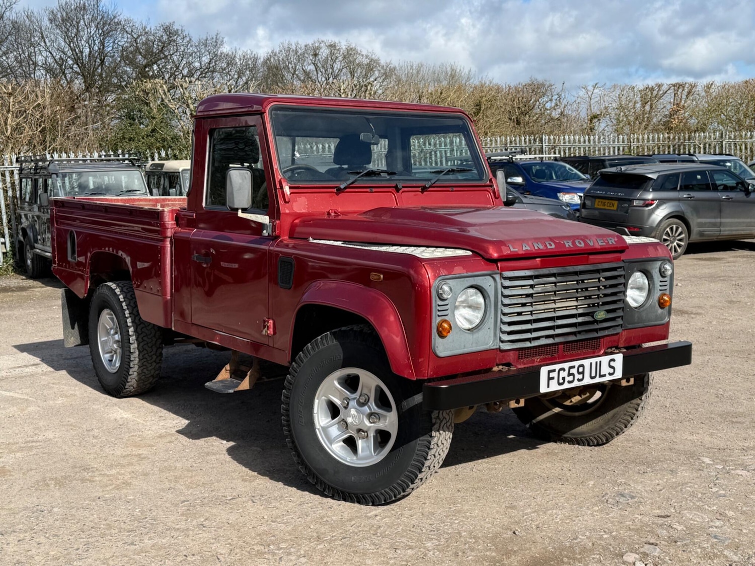 Used Land Rover Defender 110 2009 for sale - 78048124: Photo 3