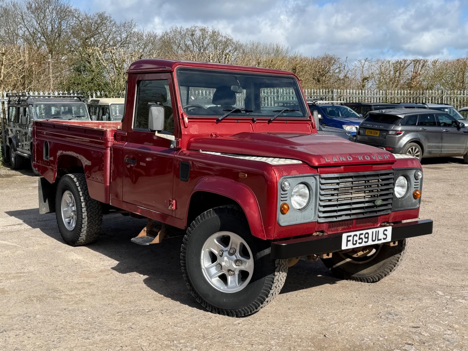 Used Land Rover Defender 110 2009 for sale - 78048124: Photo 4