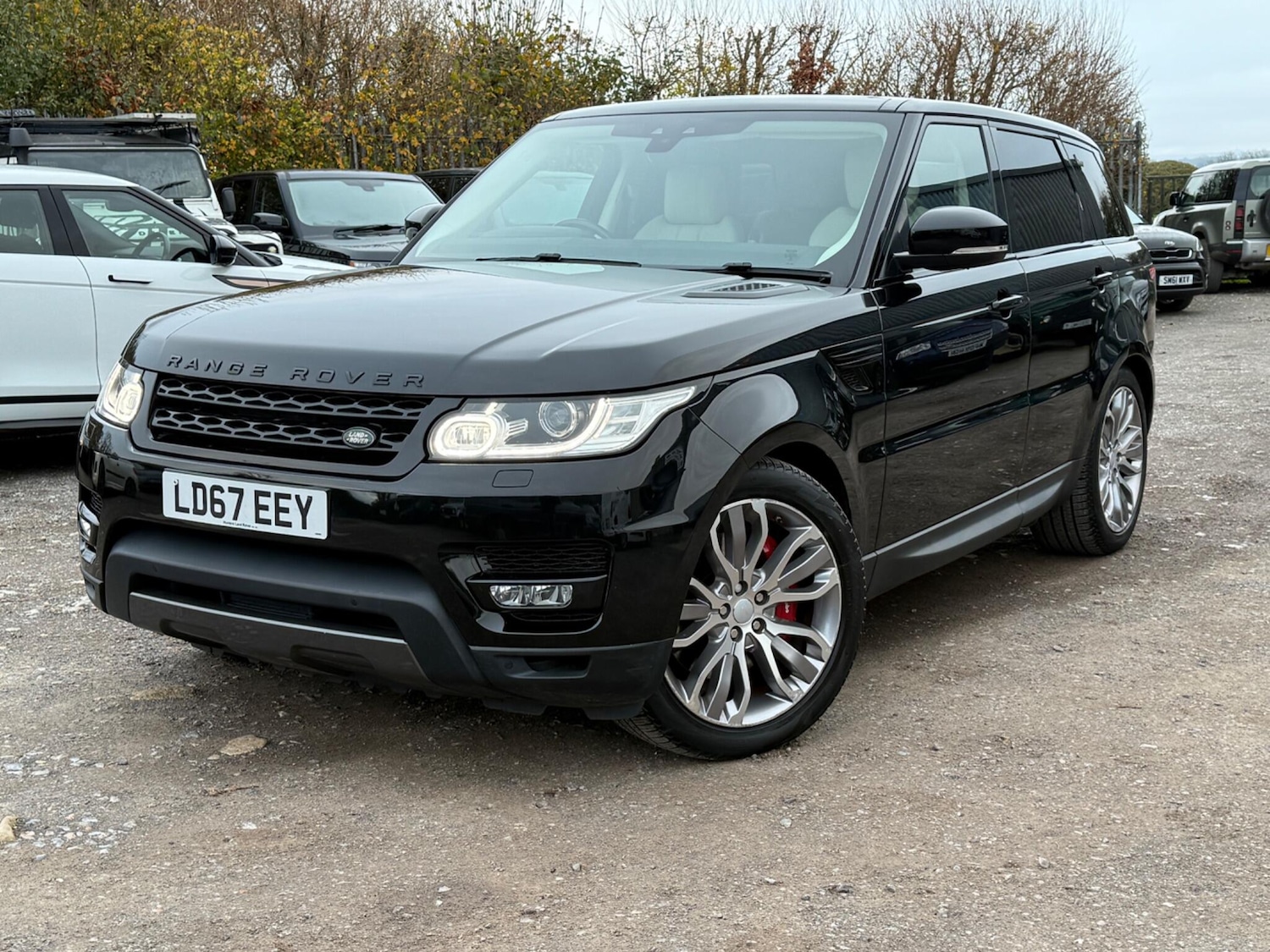 Used Land Rover Range Rover Sport 2017 for sale - 76994560: Photo 1