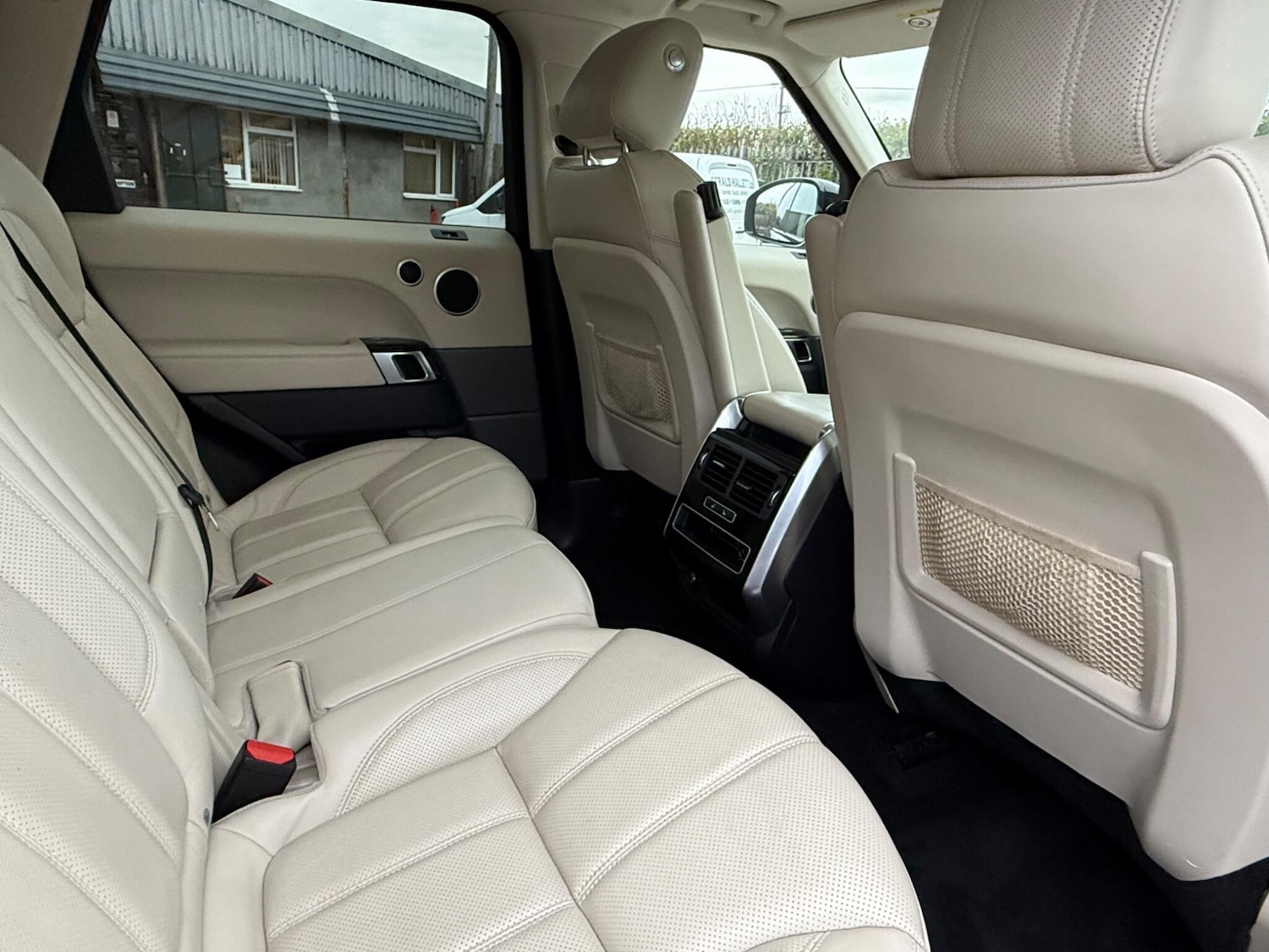 Used Land Rover Range Rover Sport 2017 for sale - 76994560: Photo 18