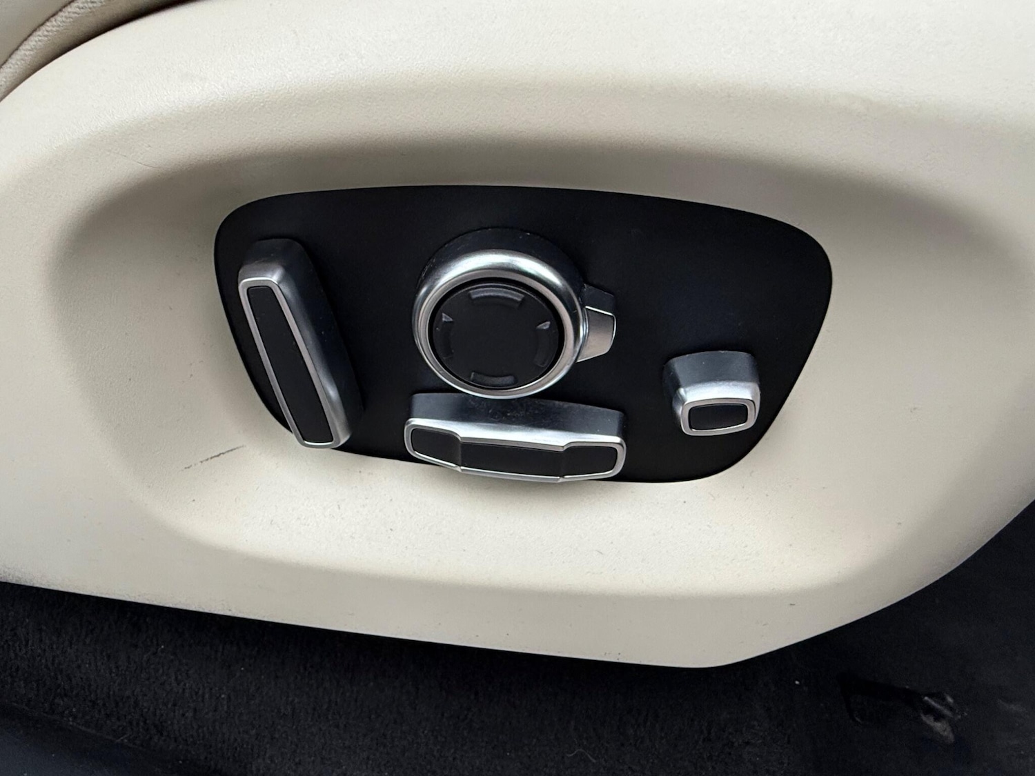 Used Land Rover Range Rover Sport 2017 for sale - 76994560: Photo 22