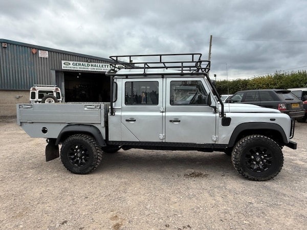 Used Land Rover Defender 130 2007 for sale - 75657686: Photo 13