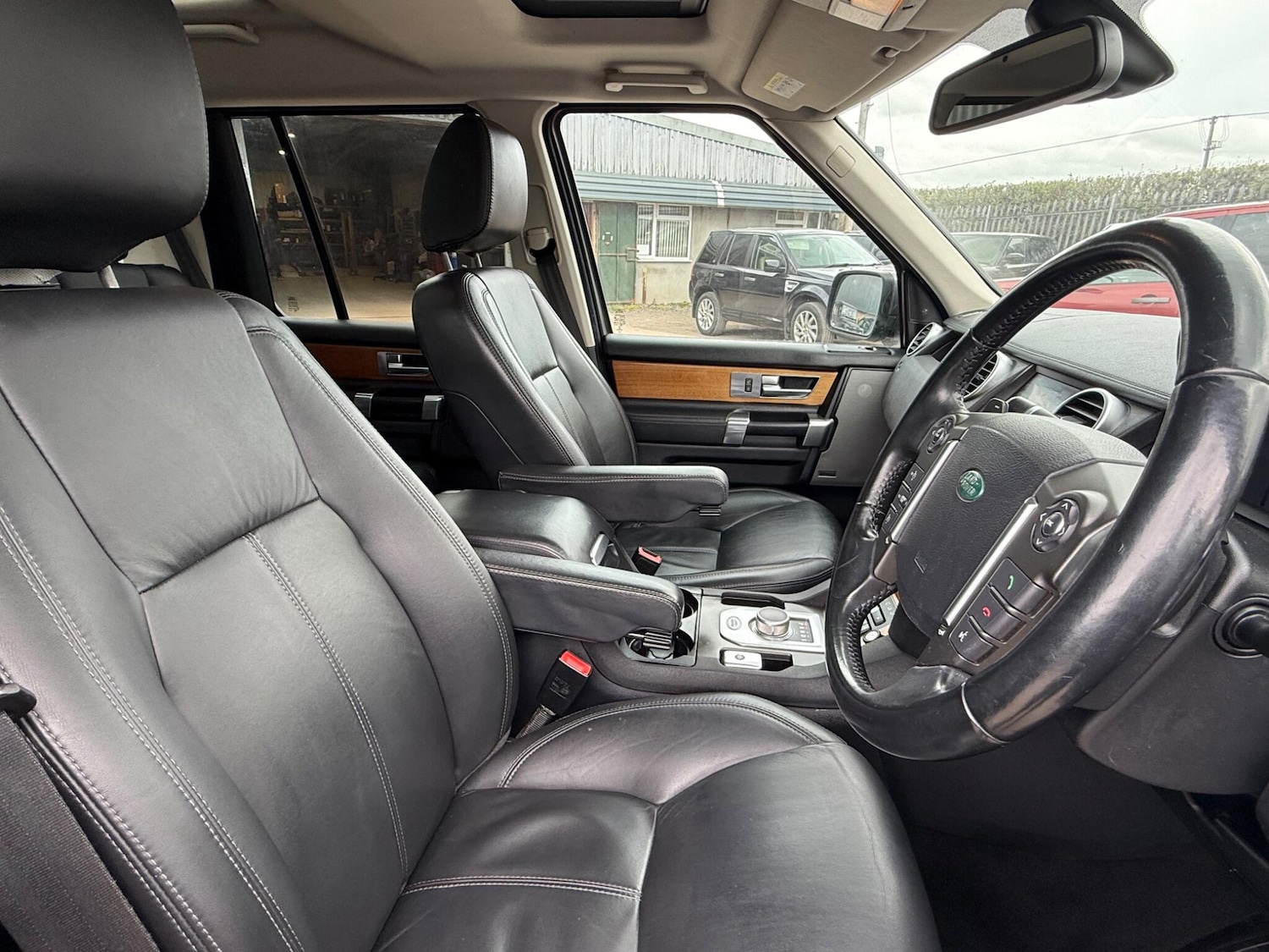 Used Land Rover Discovery 4 2013 for sale - 78204169: Photo 22