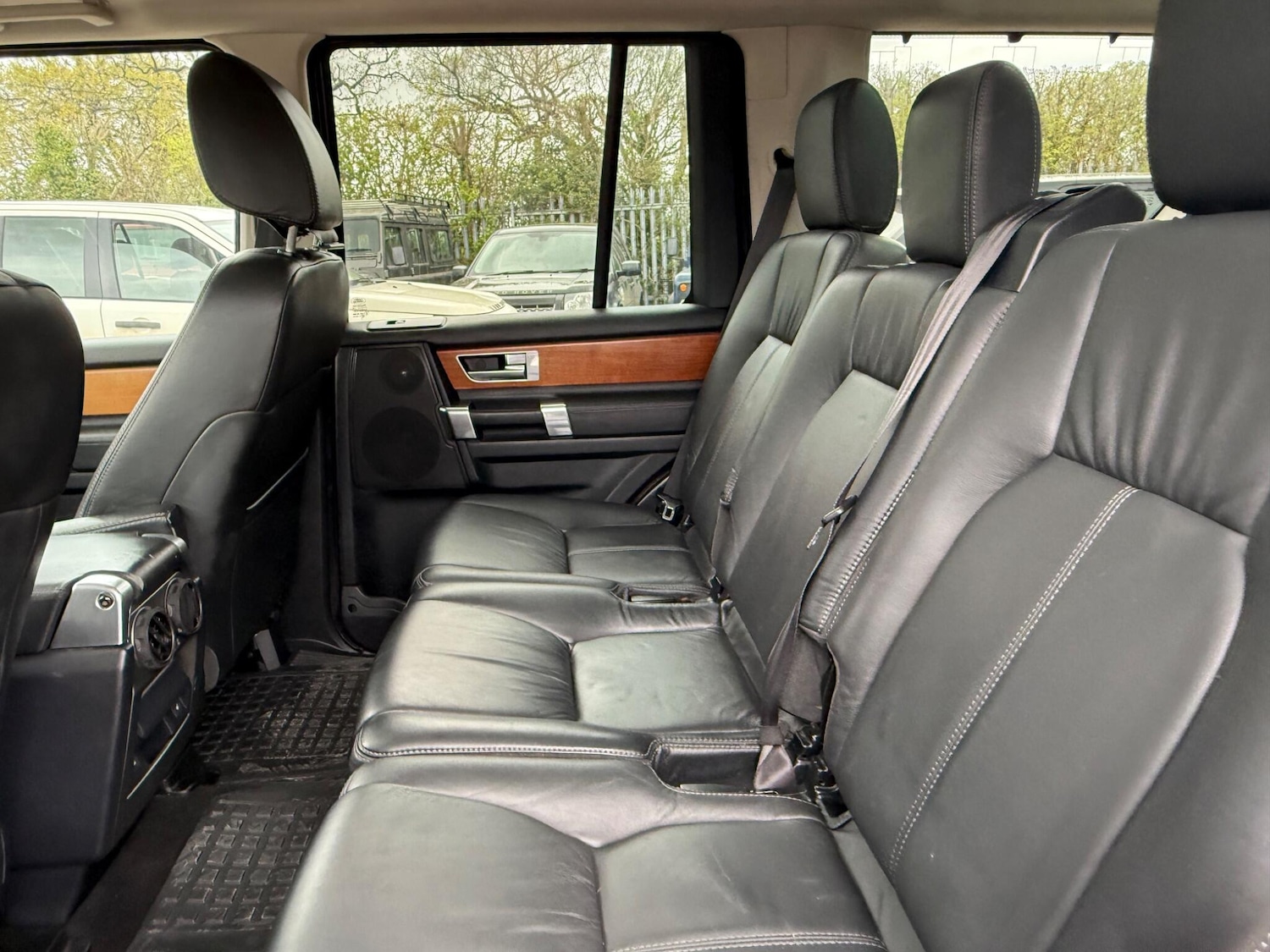 Used Land Rover Discovery 4 2013 for sale - 78204169: Photo 24