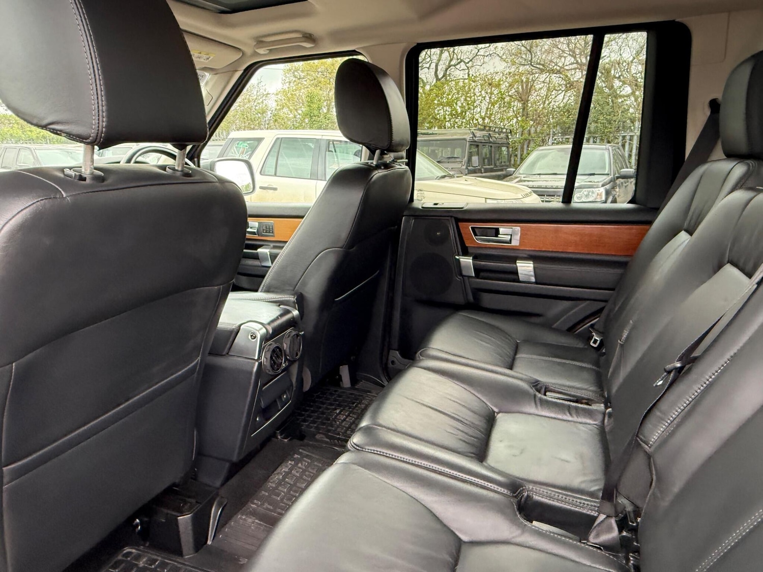 Used Land Rover Discovery 4 2013 for sale - 78204169: Photo 25