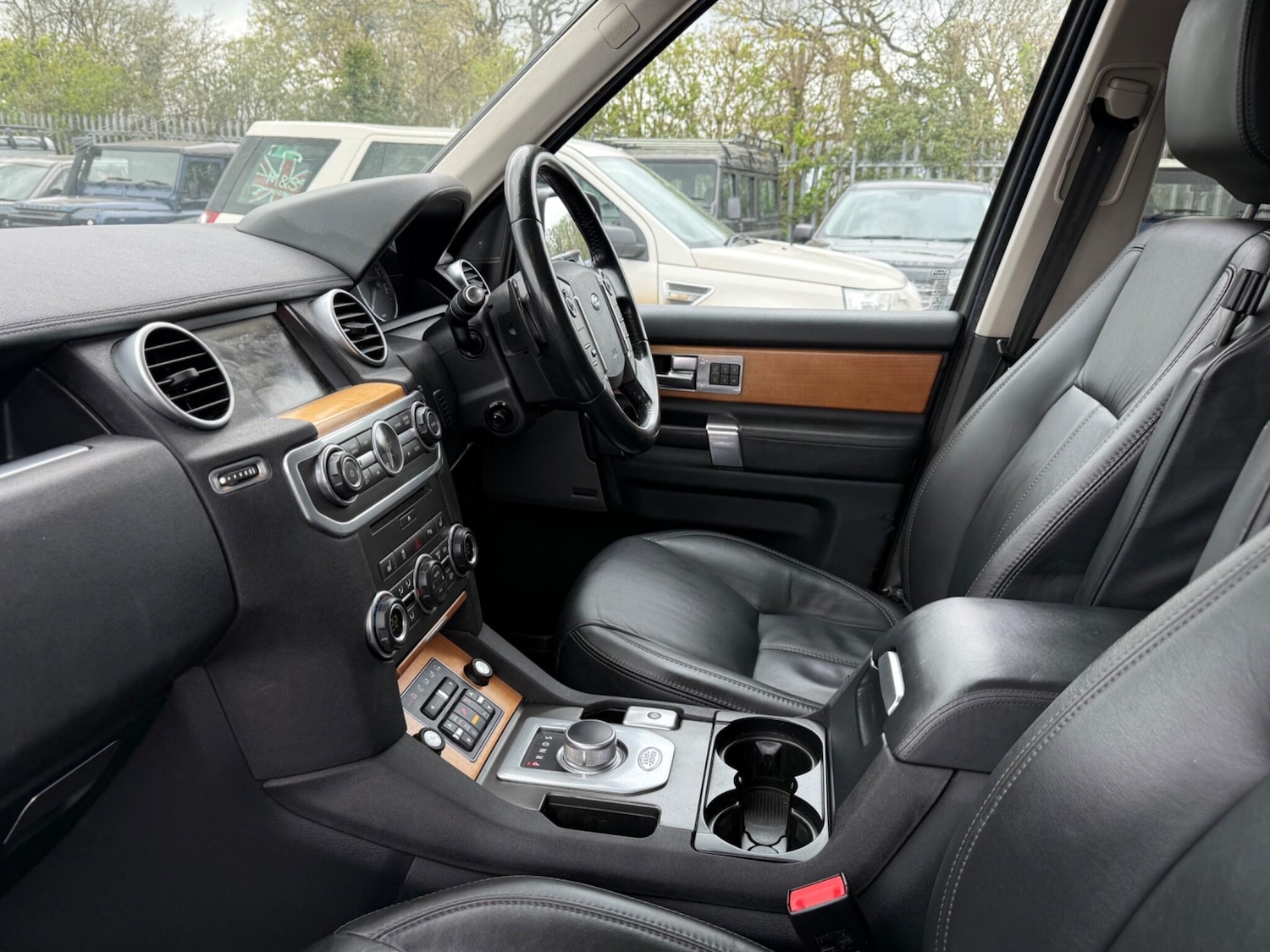 Used Land Rover Discovery 4 2013 for sale - 78204169: Photo 29