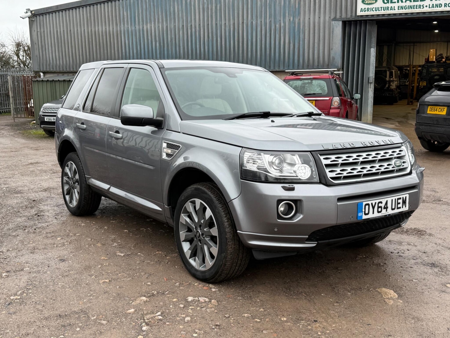 Used Land Rover Freelander 2 2014 for sale - 77191334: Photo 13