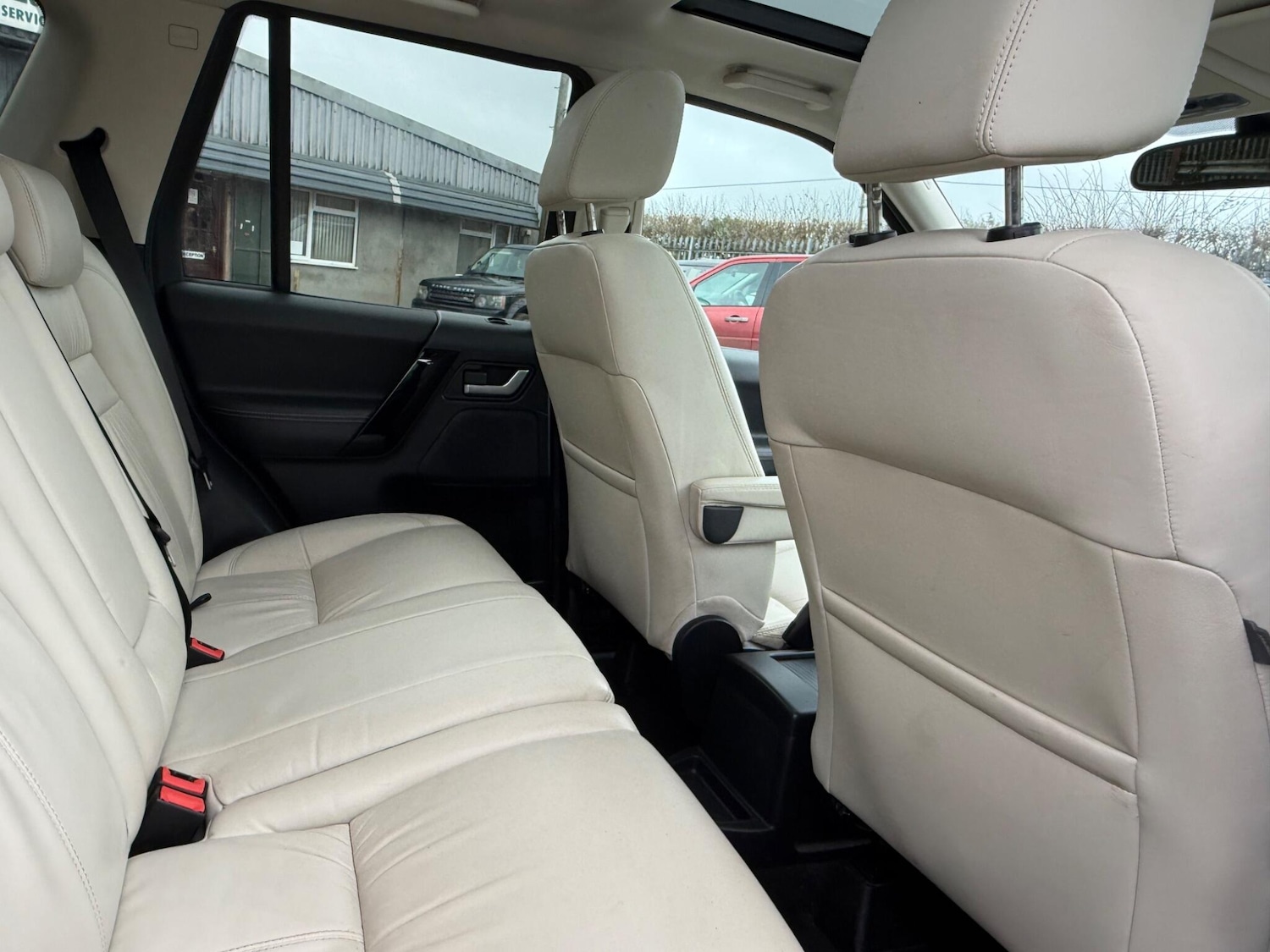 Used Land Rover Freelander 2 2014 for sale - 77191334: Photo 18