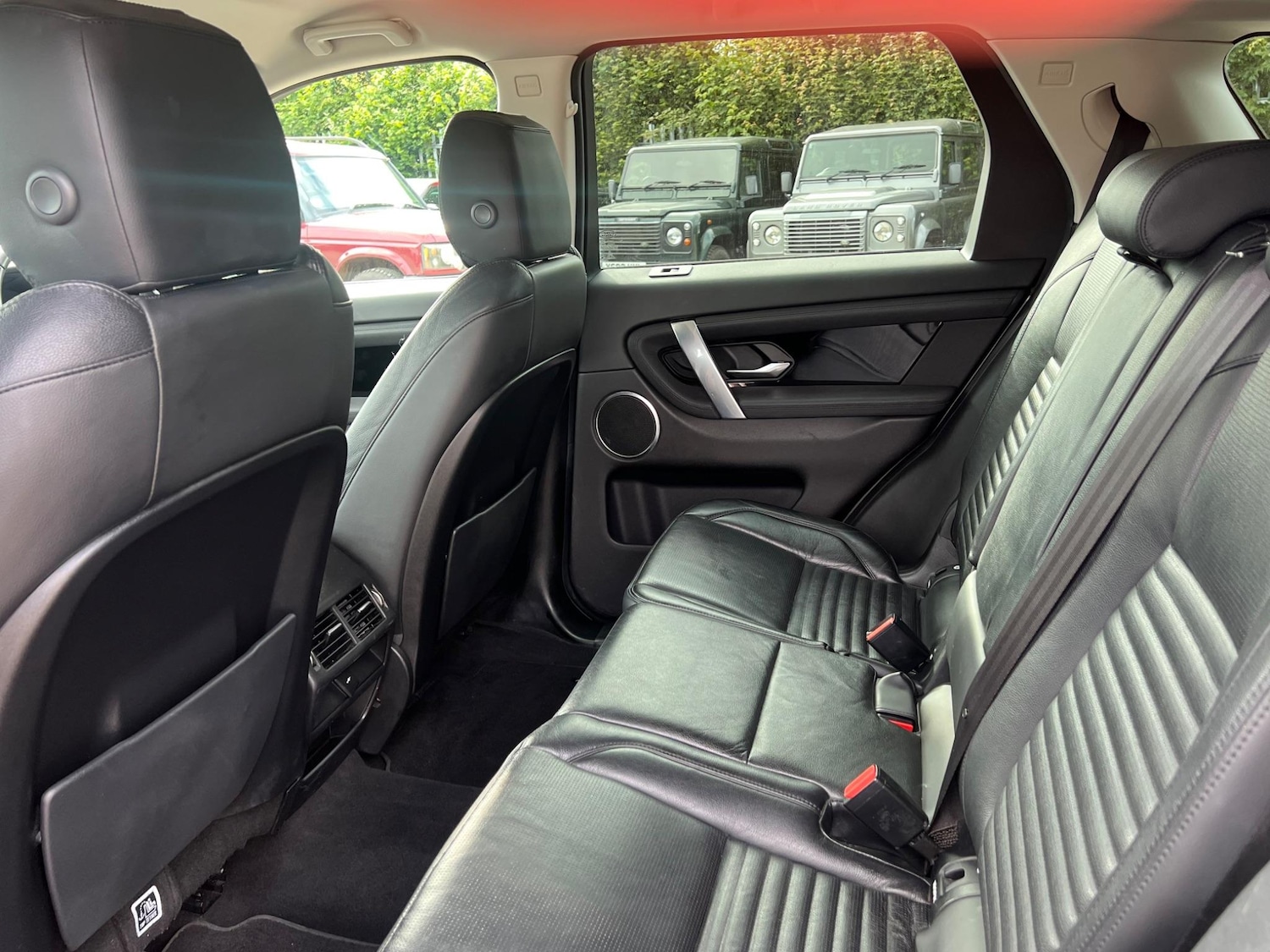 Used Land Rover Discovery Sport 2019 for sale - 76425191: Photo 11