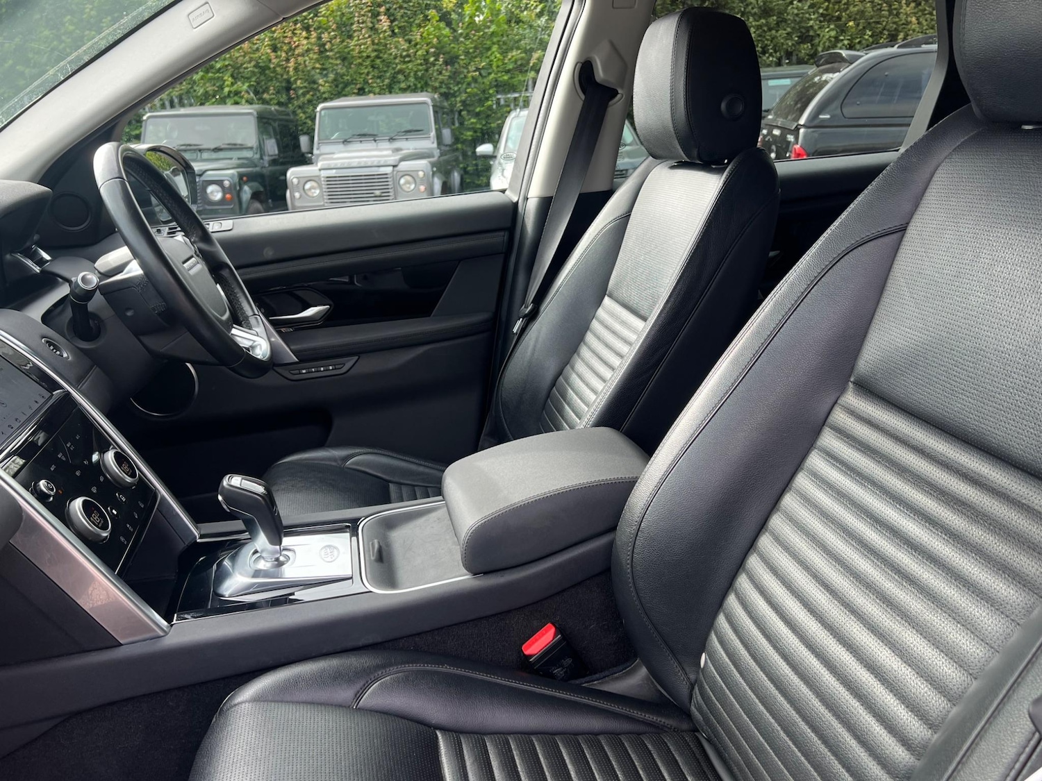 Used Land Rover Discovery Sport 2019 for sale - 76425191: Photo 12