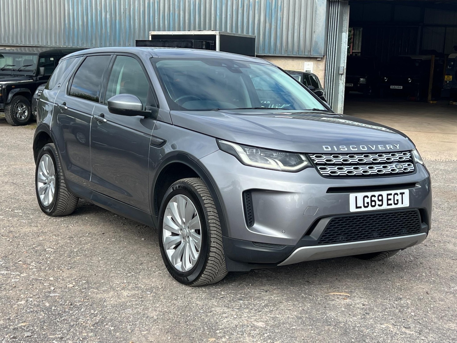 Used Land Rover Discovery Sport 2019 for sale - 76425191: Photo 4