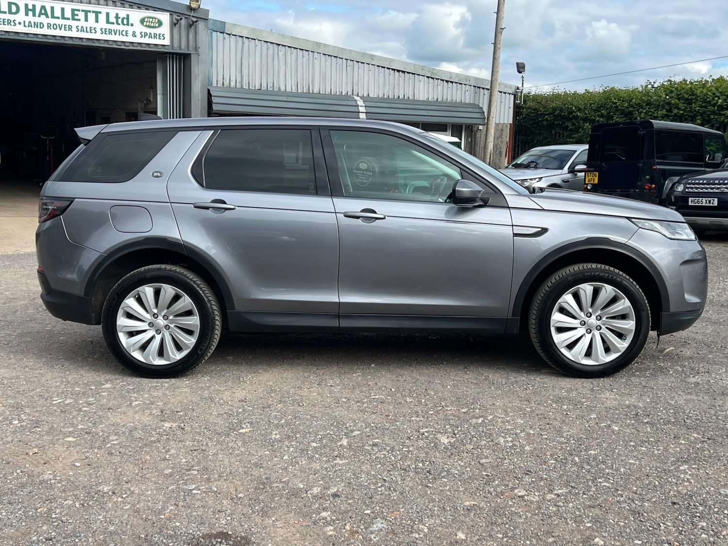 Used Land Rover Discovery Sport 2019 for sale - 76425191: Photo 7