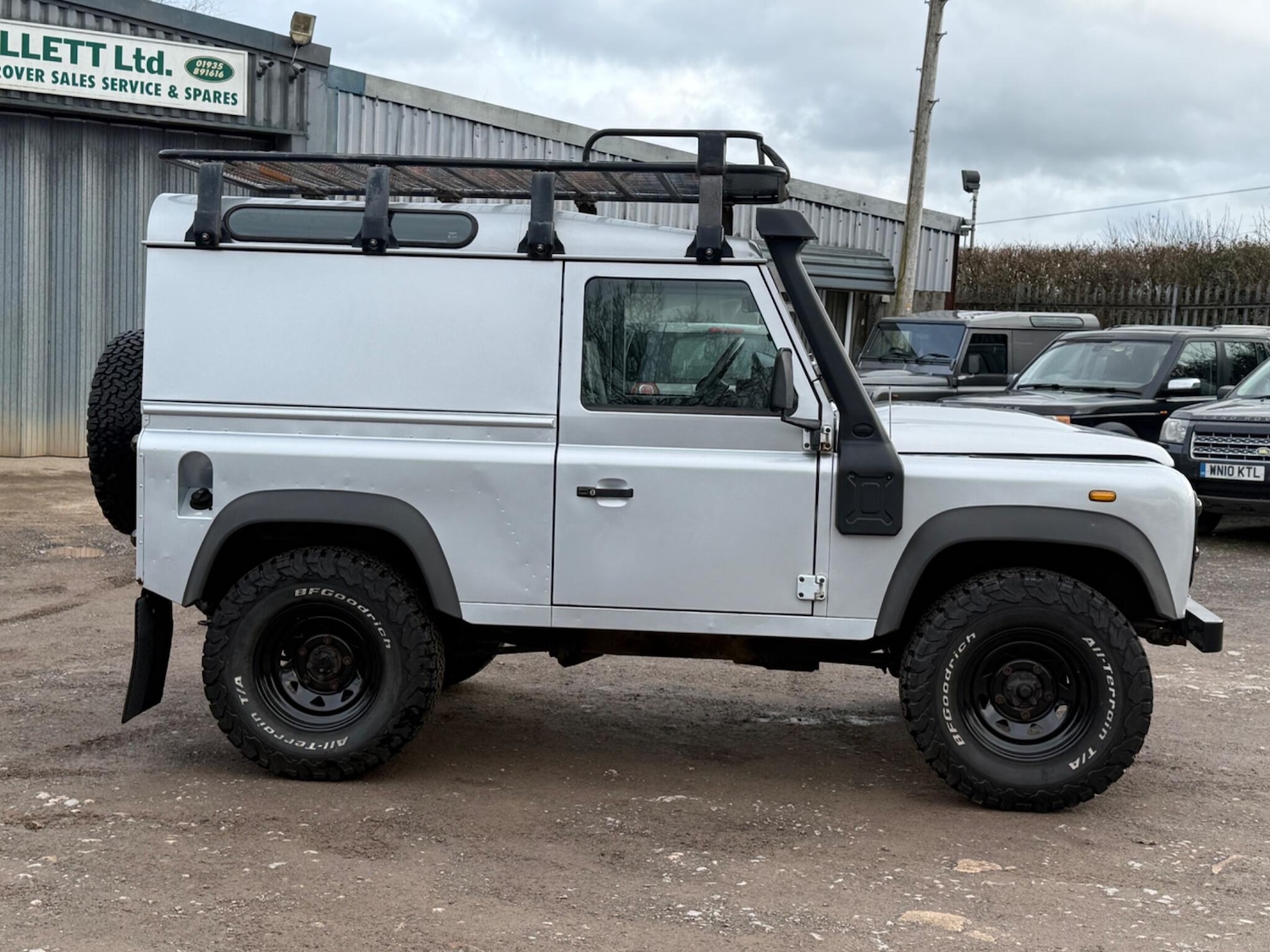 Used Land Rover Defender 90 2011 for sale - 77081395: Photo 10