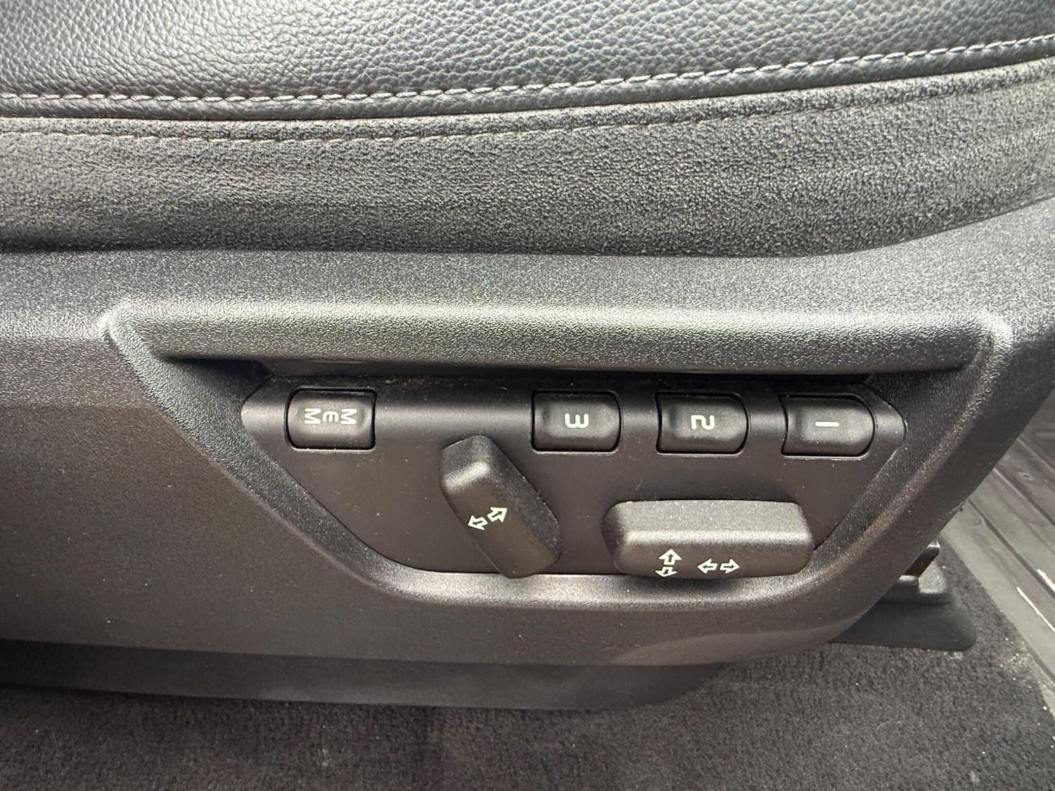 Used Land Rover Freelander 2 2013 for sale - 75781437: Photo 15