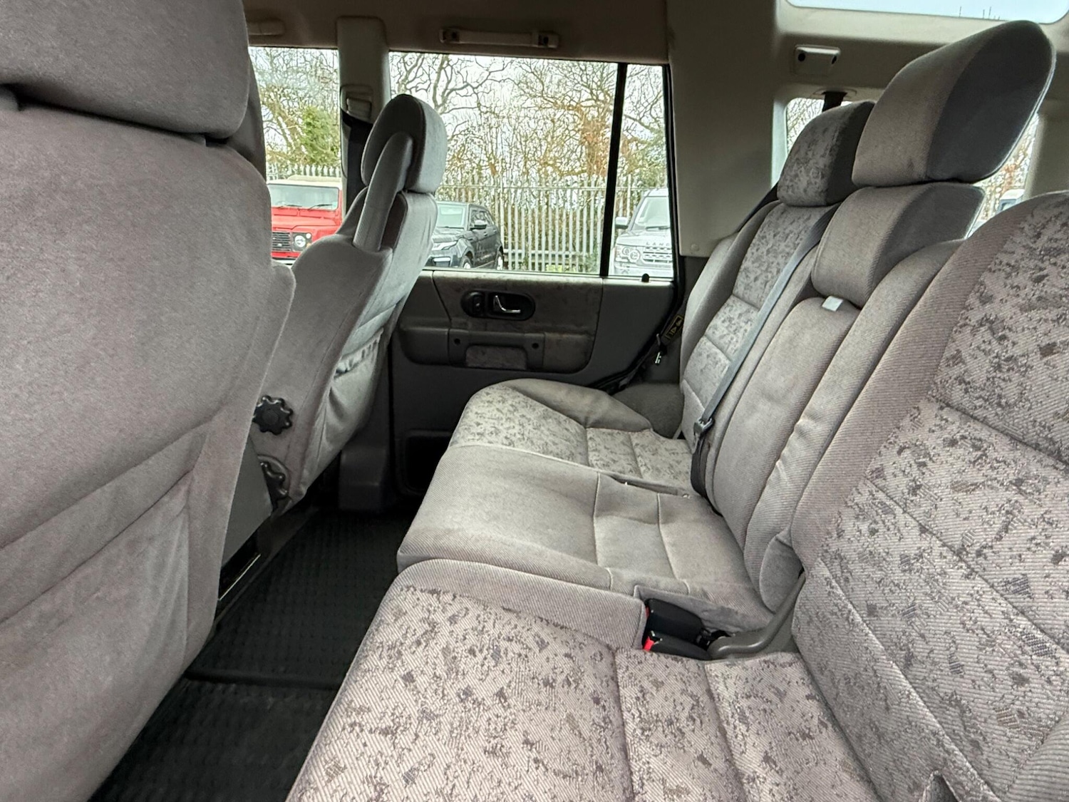 Used Land Rover Discovery 1999 for sale - 77396385: Photo 17