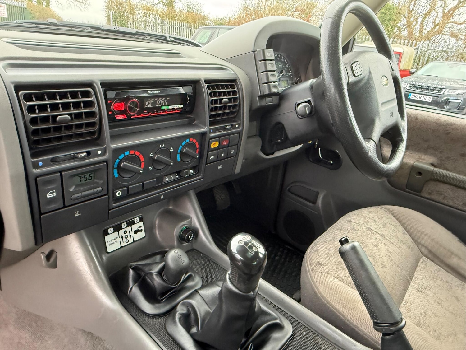 Used Land Rover Discovery 1999 for sale - 77396385: Photo 20