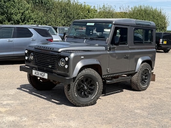 Used Land Rover Defender 90 2011 for sale - 79411960: Photo
