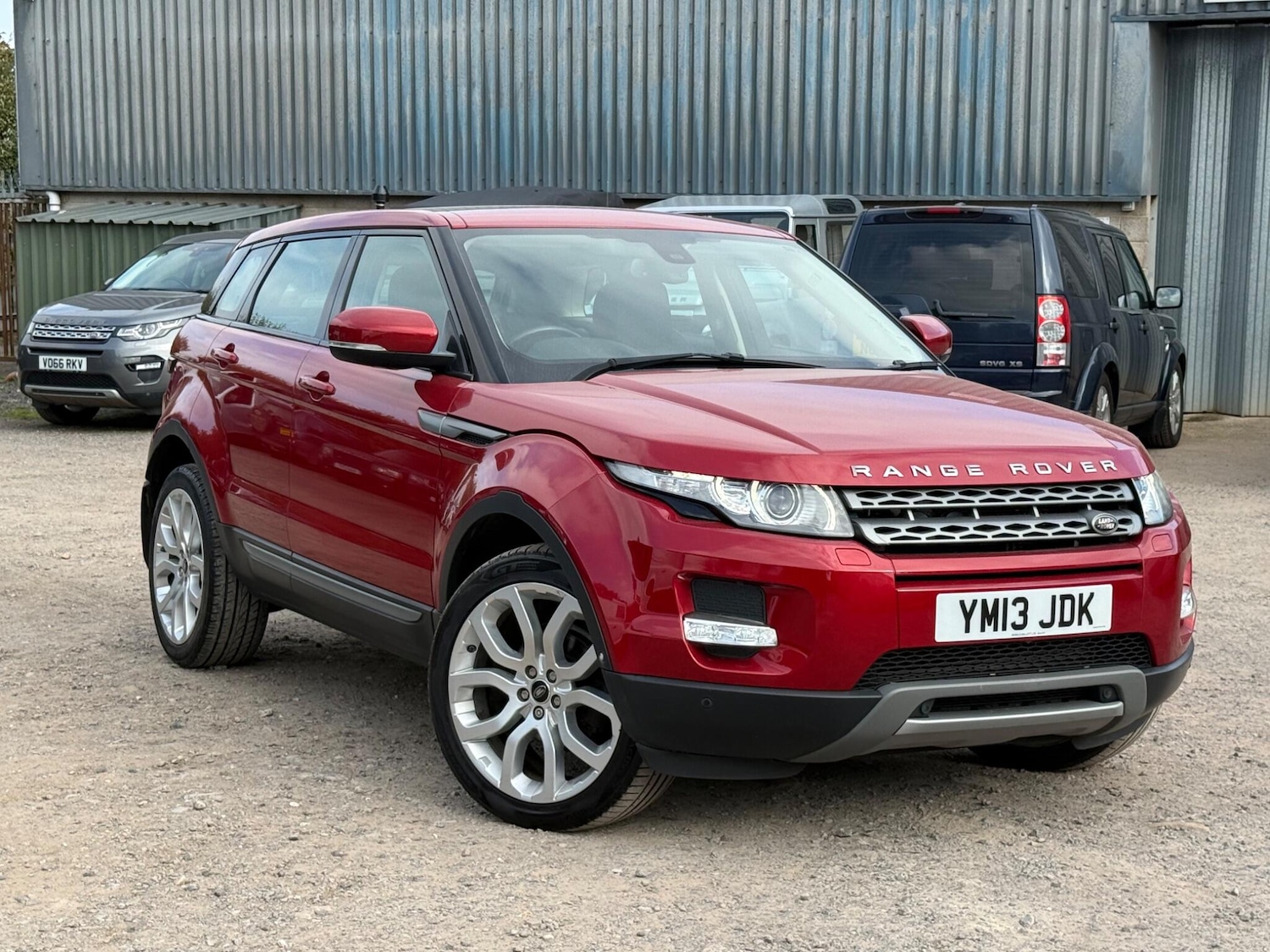 Used Land Rover Range Rover Evoque 2013 for sale - 76992982: Photo 4