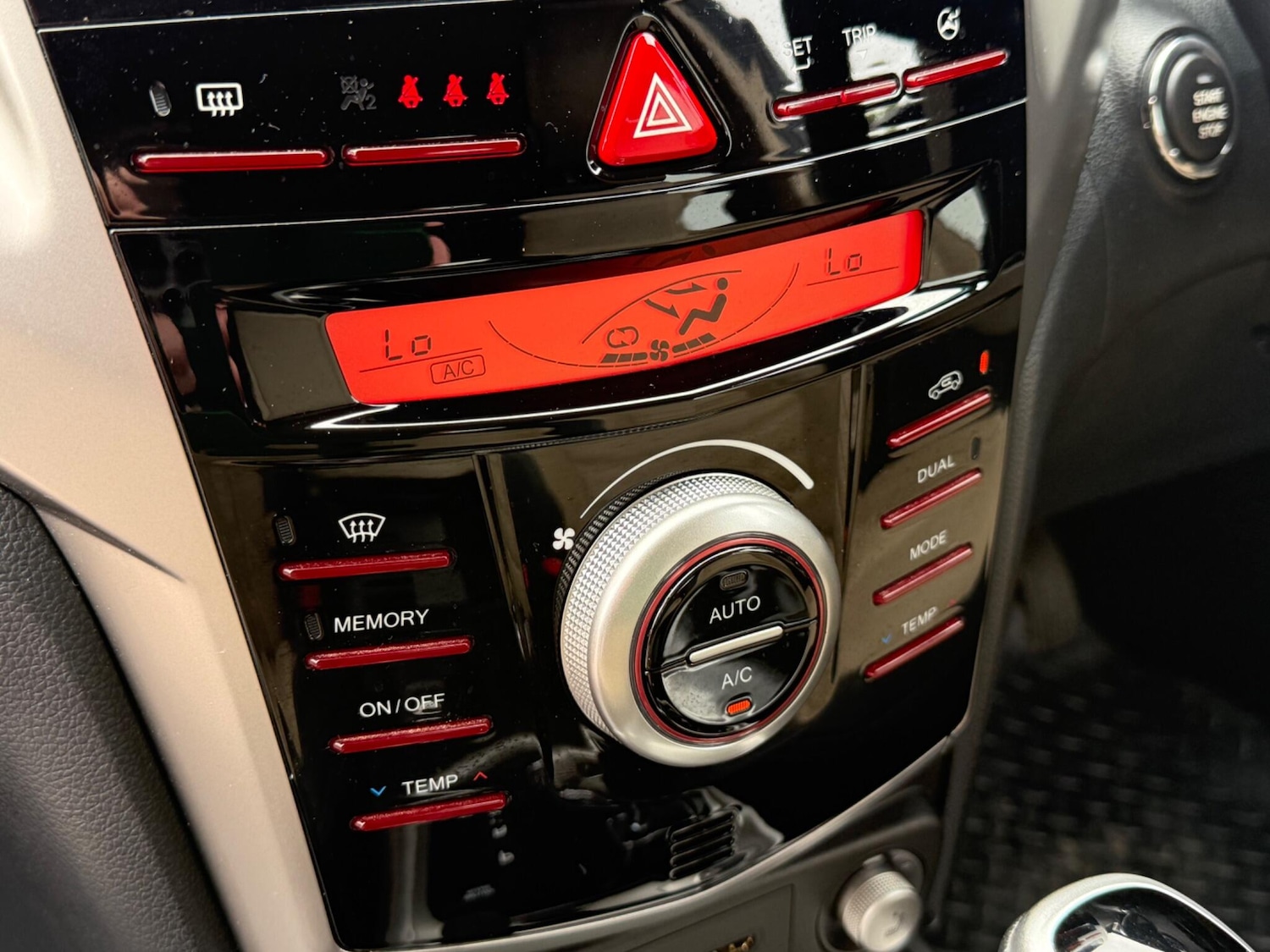 Used Ssangyong Tivoli 2018 for sale - 75857452: Photo 25