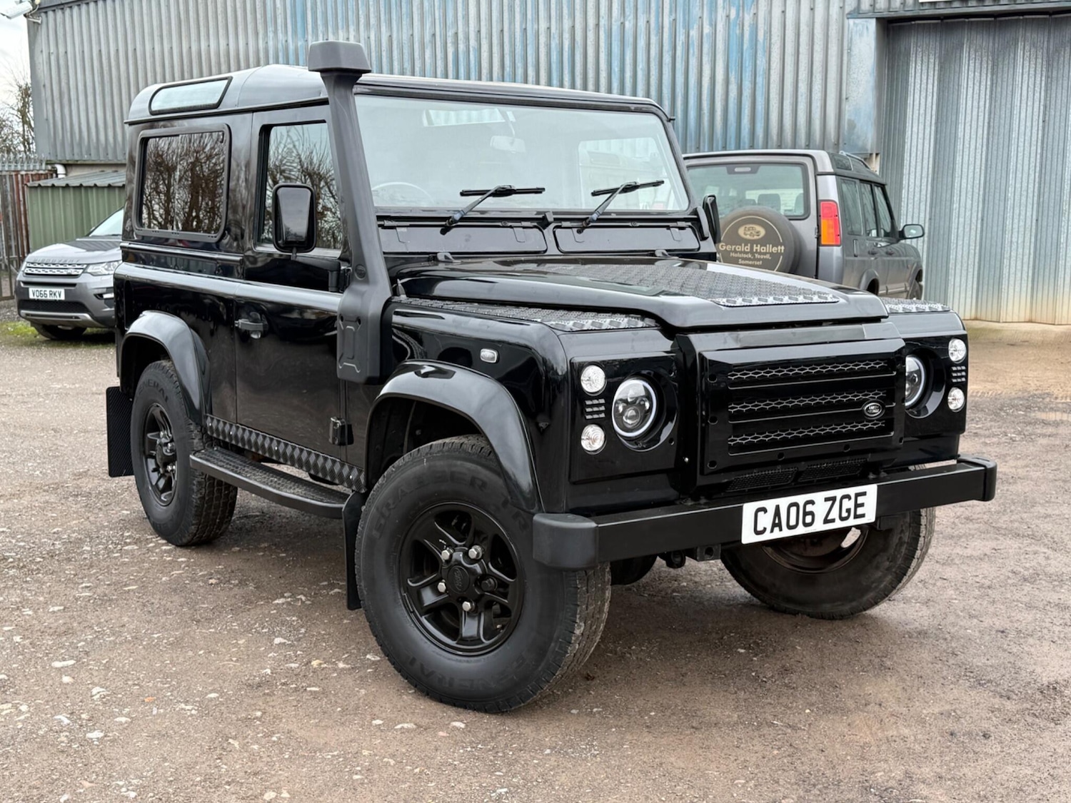 Used Land Rover Defender 90 2006 for sale - 77174983: Photo 5