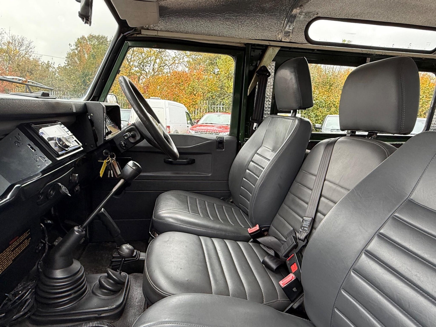 Used Land Rover Defender 90 1995 for sale - 76032279: Photo 19