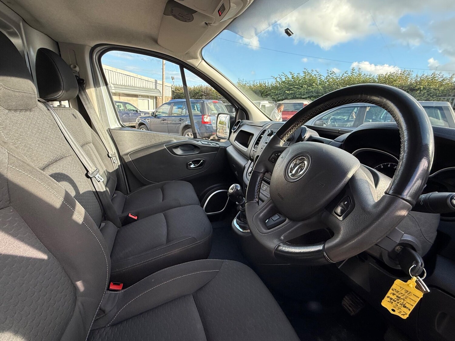 Used Vauxhall Vivaro 2018 for sale - 76085176: Photo 14