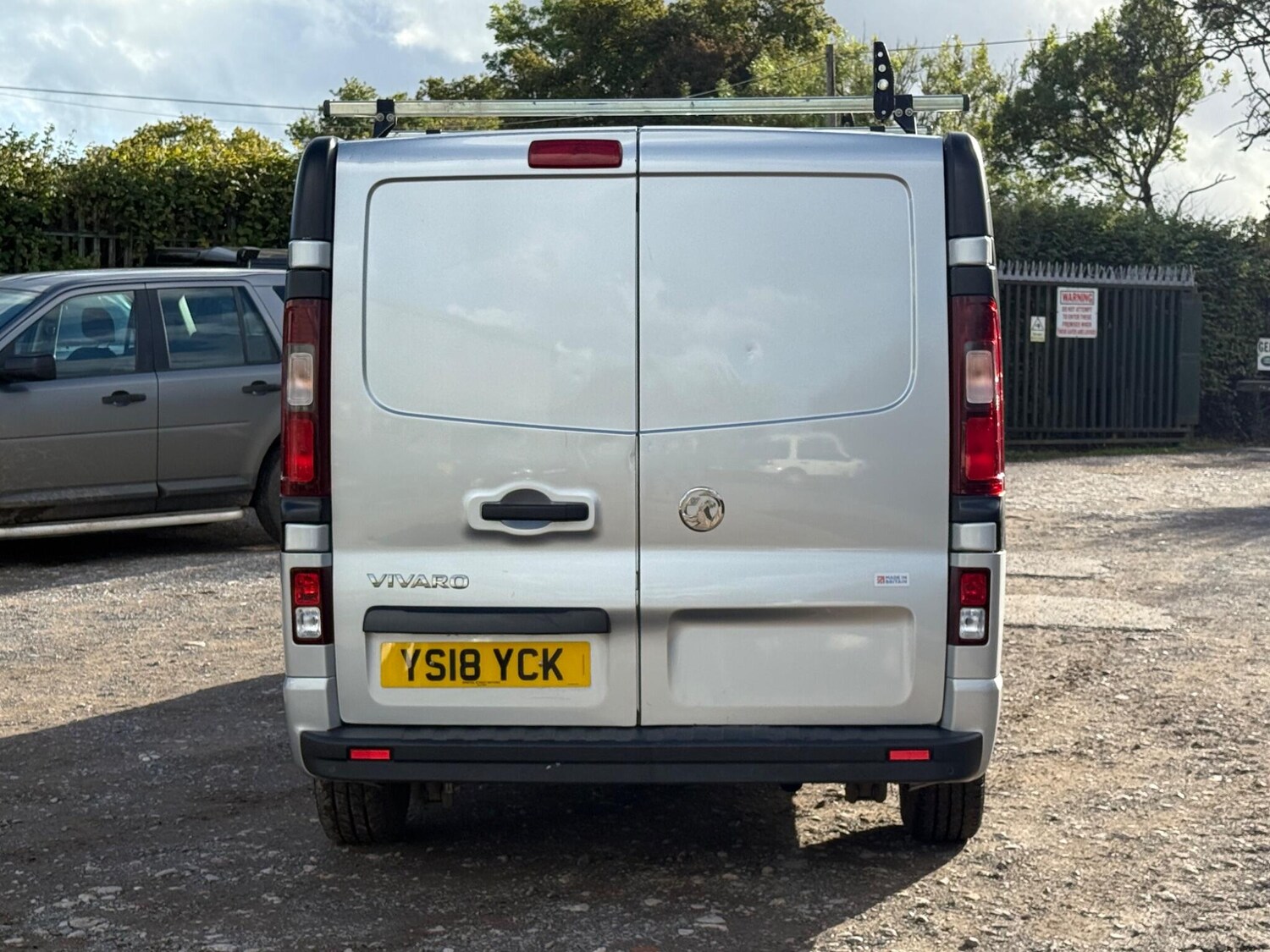 Used Vauxhall Vivaro 2018 for sale - 76085176: Photo 5