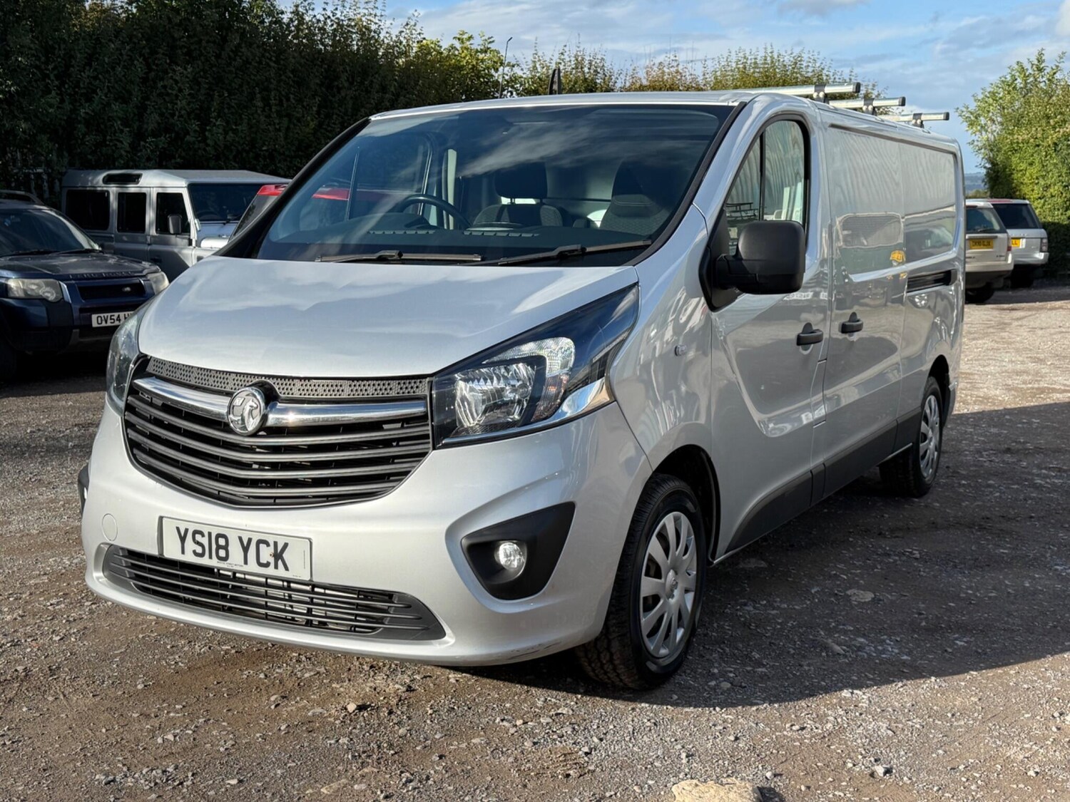 Used Vauxhall Vivaro 2018 for sale - 76085176: Photo 8