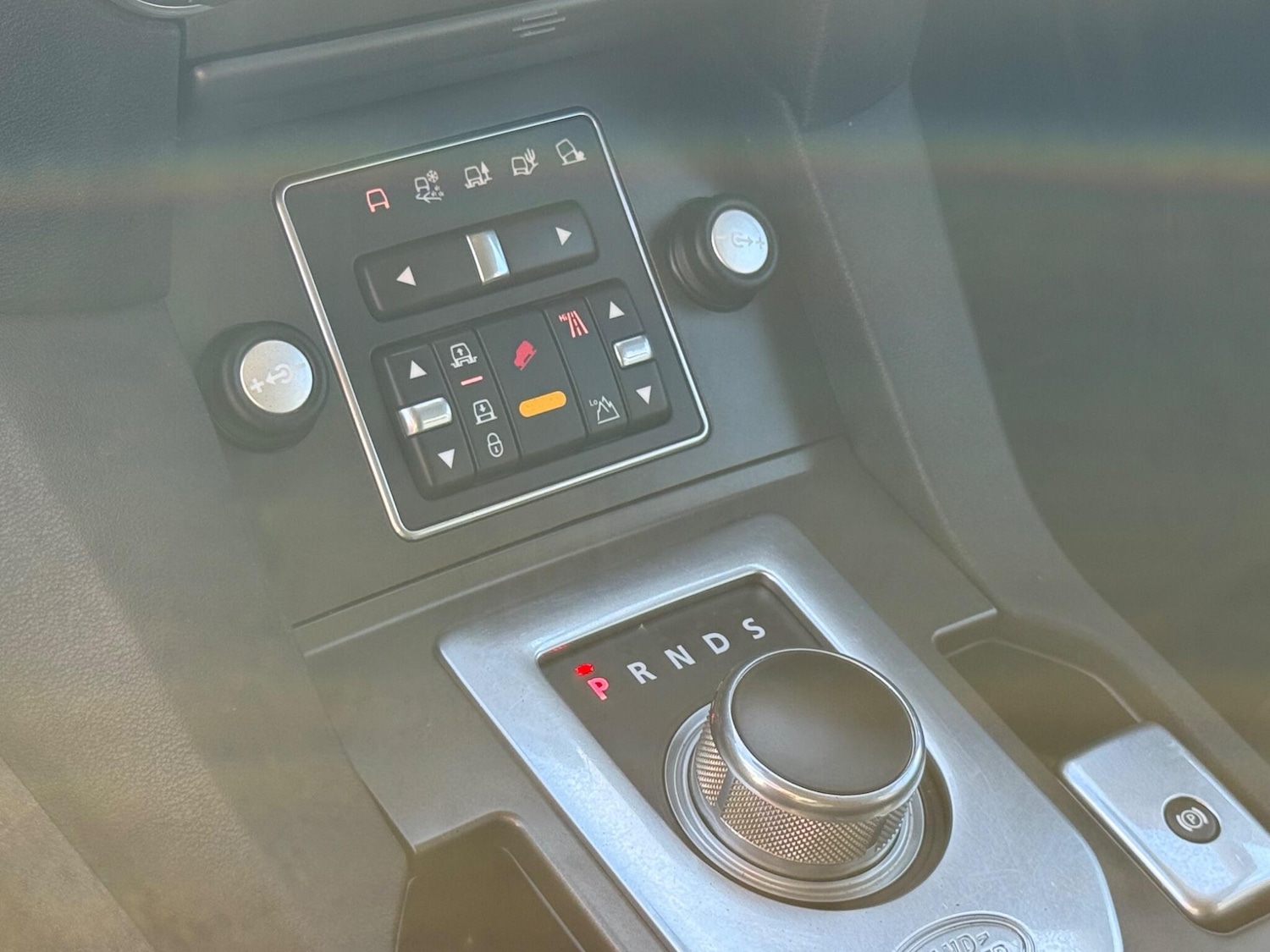 Used Land Rover Discovery 4 2012 for sale - 76085203: Photo 25