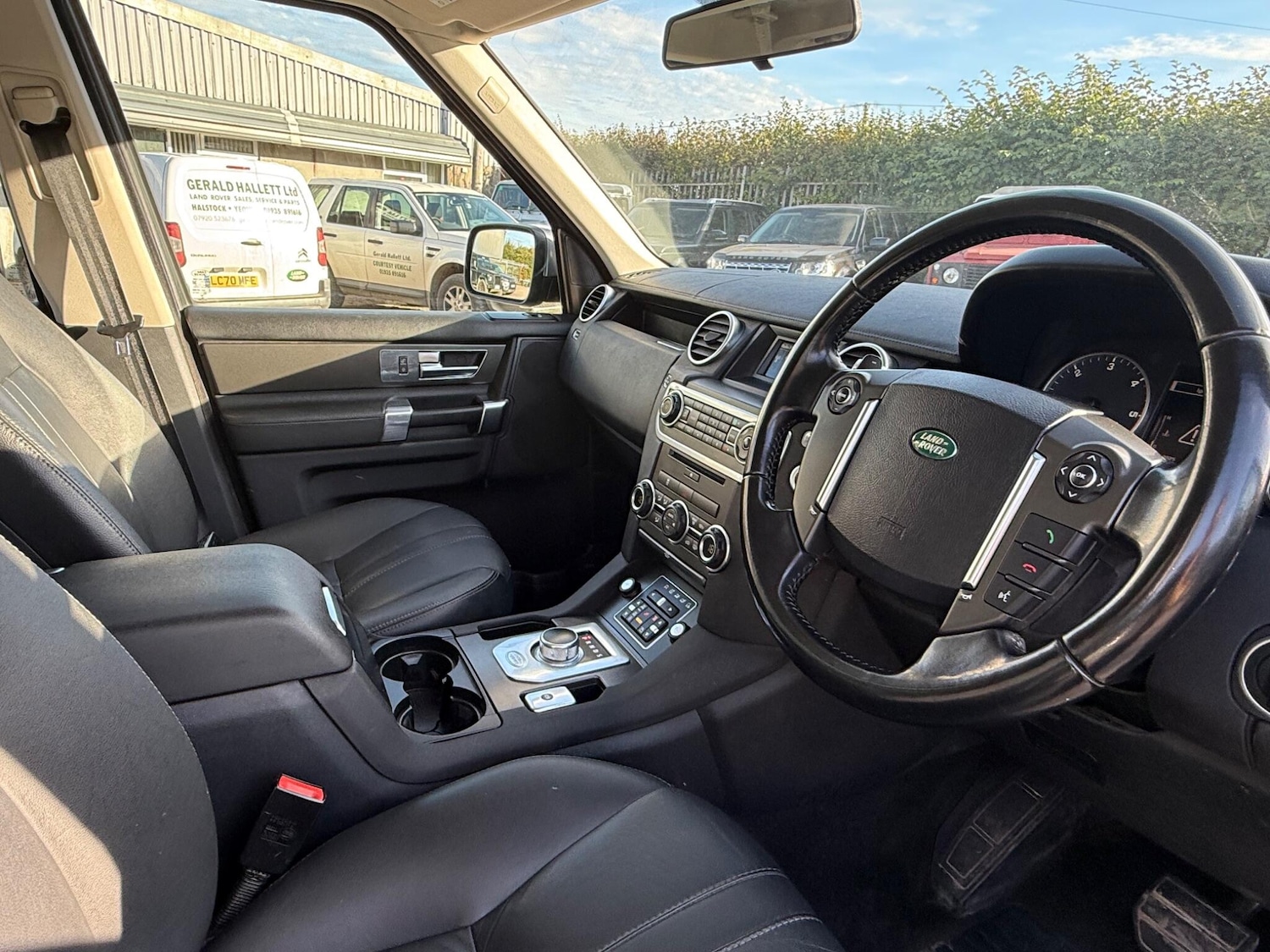 Used Land Rover Discovery 4 2012 for sale - 76085203: Photo 26