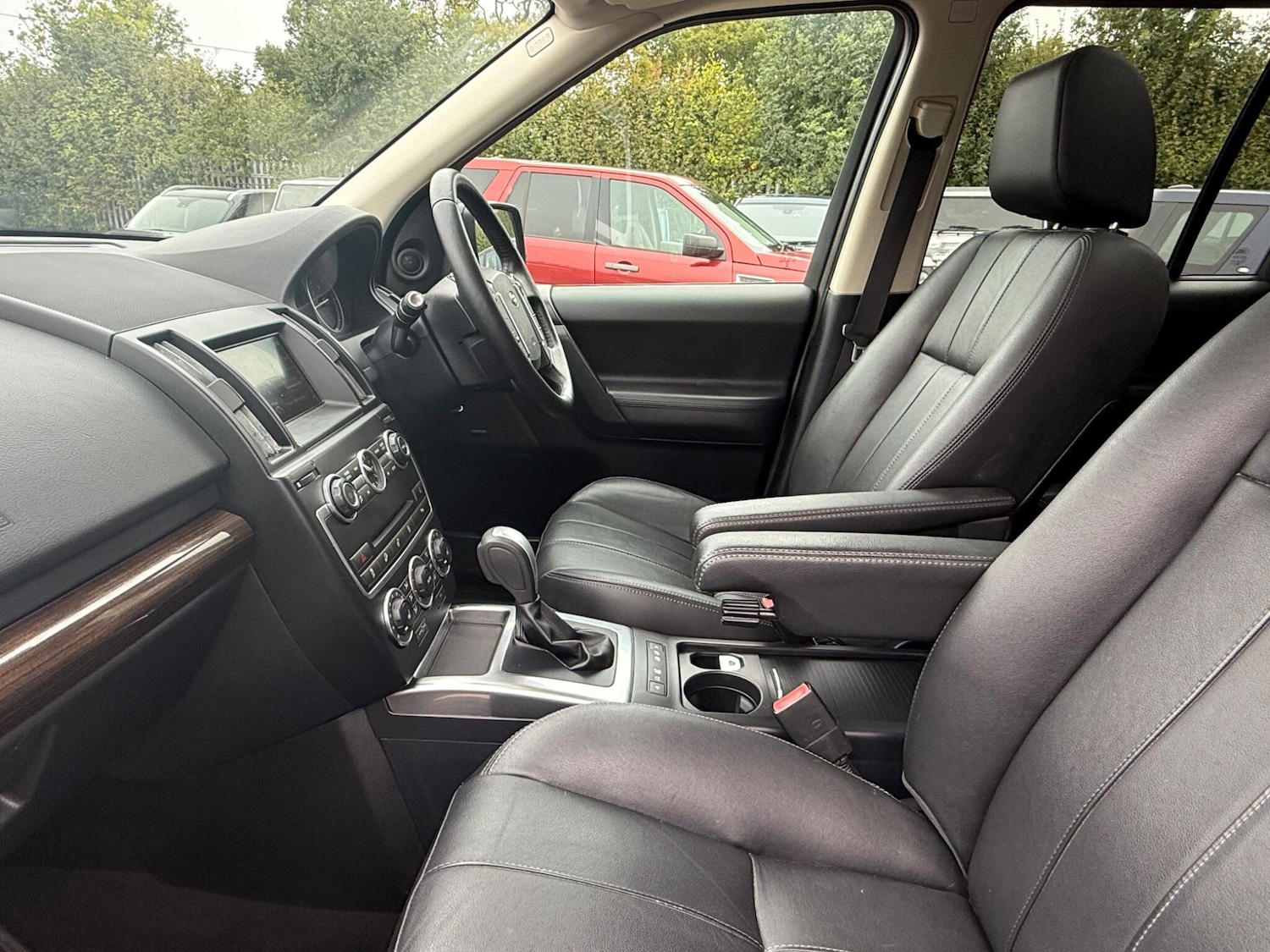 Used Land Rover Freelander 2013 for sale - 76989074: Photo 24