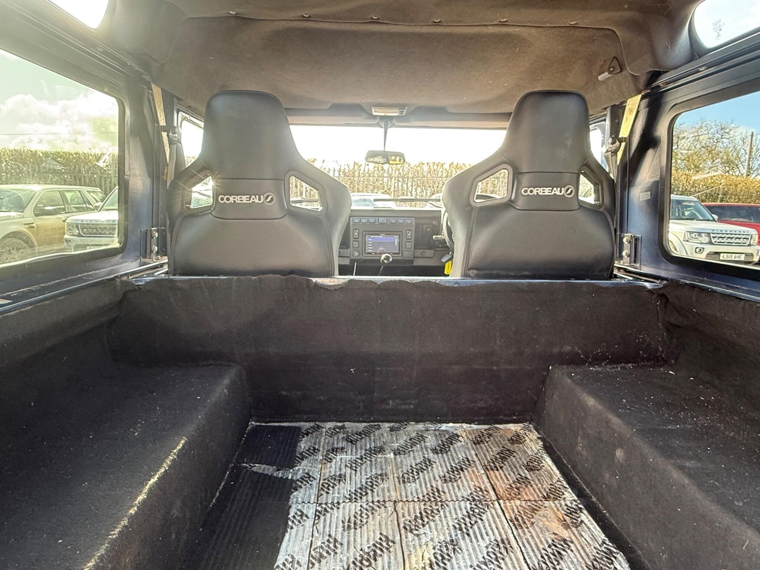 Used Land Rover Defender 90 2005 for sale - 78047701: Photo 21