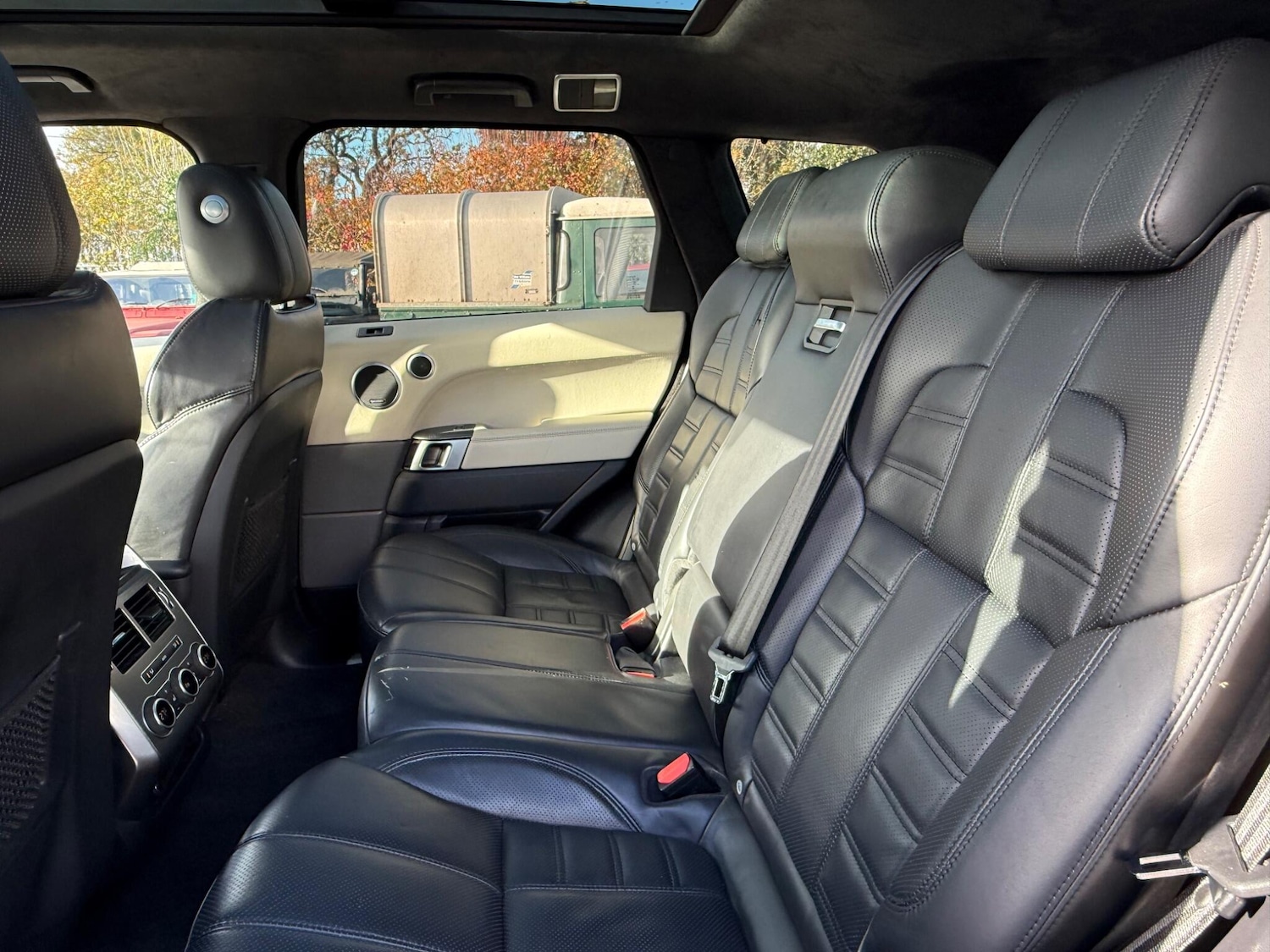 Used Land Rover Range Rover Sport 2017 for sale - 76432132: Photo 19