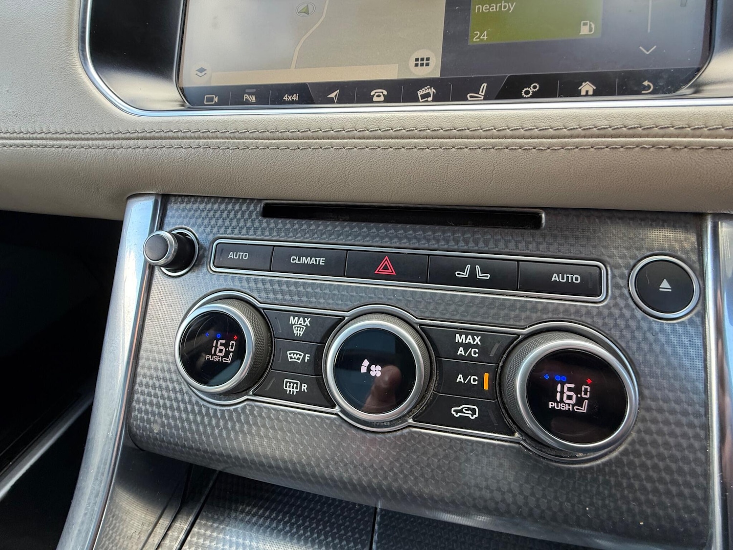 Used Land Rover Range Rover Sport 2017 for sale - 76432132: Photo 24