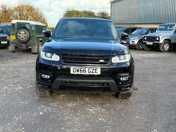 Used Land Rover Range Rover Sport 2017 for sale - 76432132: Photo