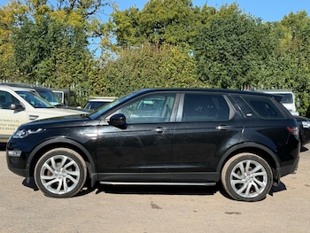 Used Land Rover Discovery Sport 2015 for sale - 76001412: Photo
